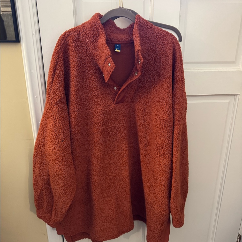 NEW Cozy Rust Fleece Pullover